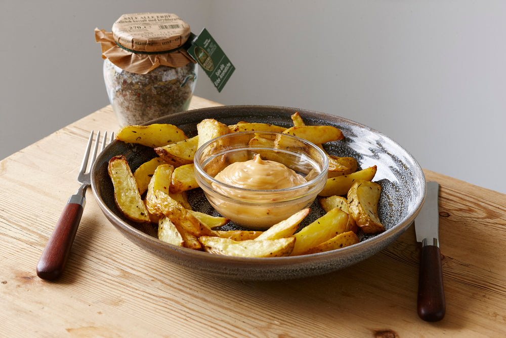 Kartoffelbåde i Airfryer med kryddersalt og chilimayo